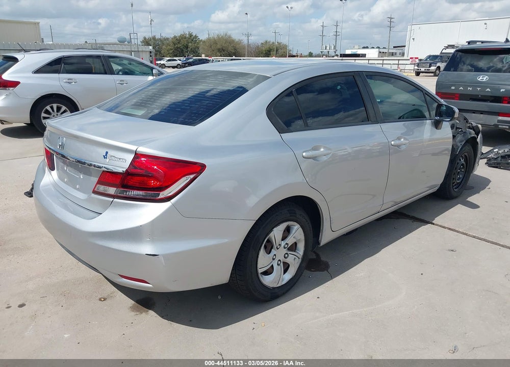 2015 HONDA CIVIC LX VIN: 19XFB2F58FE023707