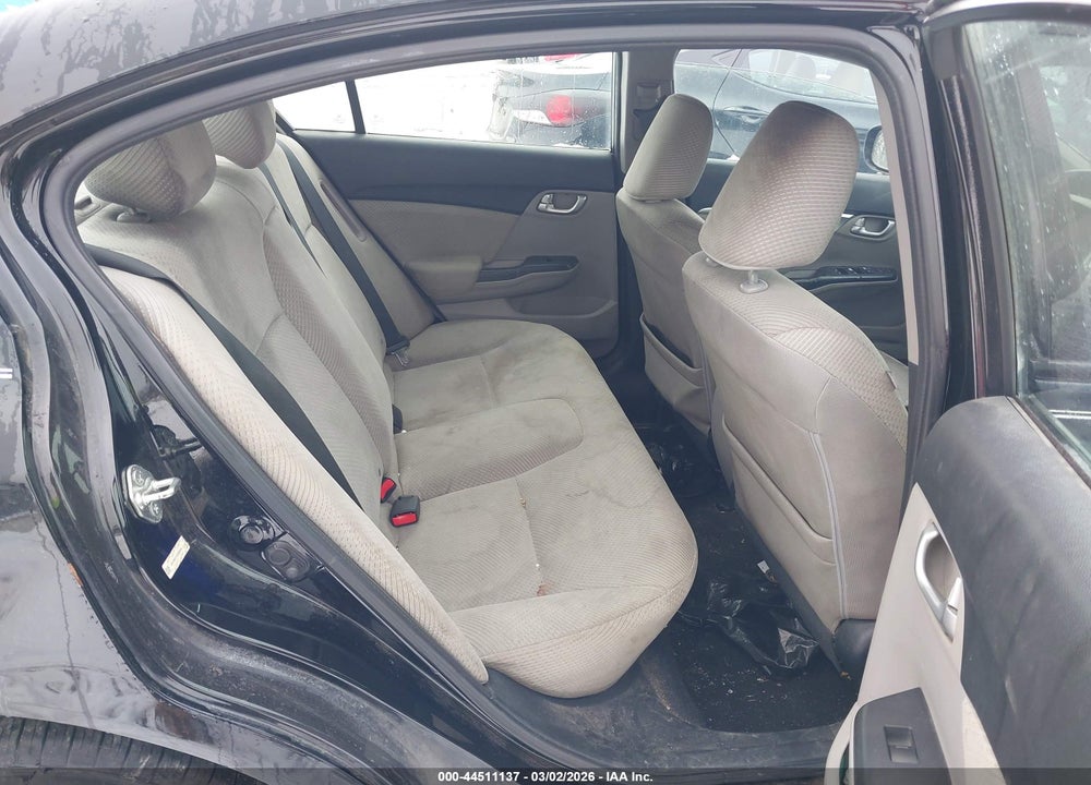 2013 HONDA CIVIC HYBRID VIN: 19XFB4F27DE000529