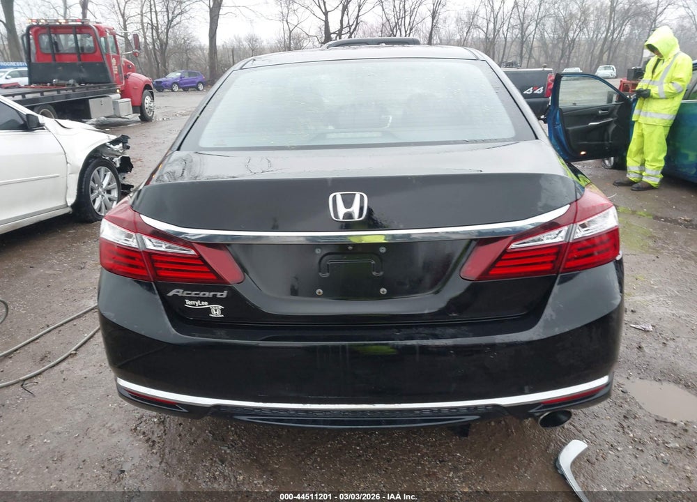 2016 HONDA ACCORD LX VIN: 1HGCR2F46GA087675