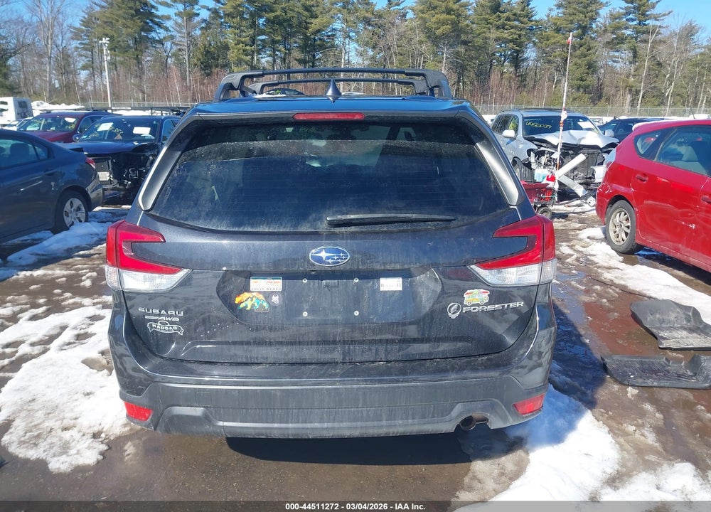 2019 SUBARU FORESTER PREMIUM VIN: JF2SKAGC8KH419308