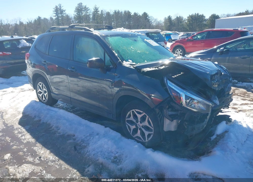 2019 SUBARU FORESTER PREMIUM VIN: JF2SKAGC8KH419308