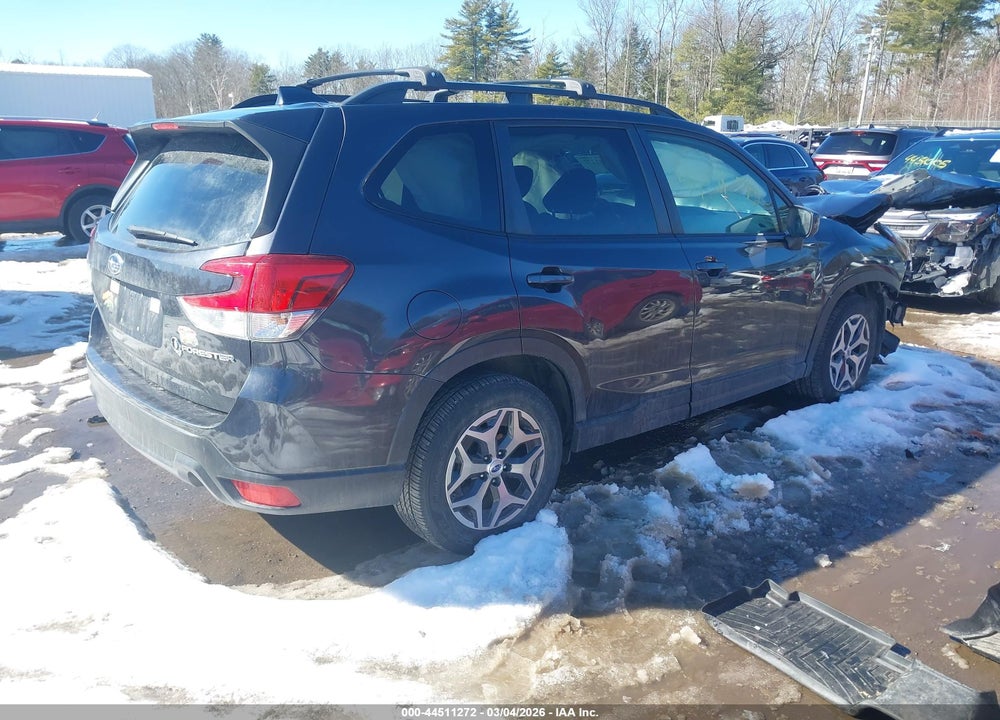 2019 SUBARU FORESTER PREMIUM VIN: JF2SKAGC8KH419308