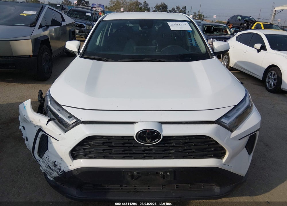 2024 TOYOTA RAV4 LE VIN: JTMK1RFV4RD118250
