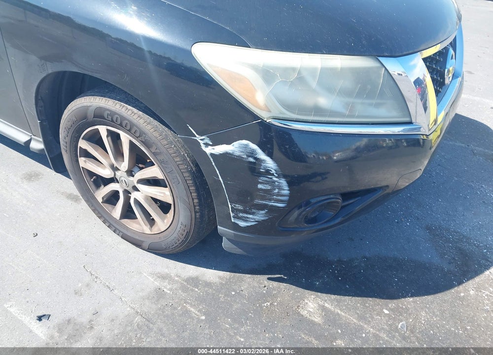 2014 NISSAN PATHFINDER S VIN: 5N1AR2MN0EC655059
