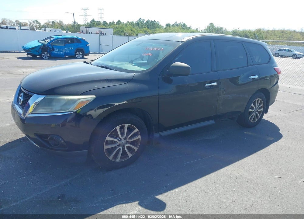 2014 NISSAN PATHFINDER S VIN: 5N1AR2MN0EC655059