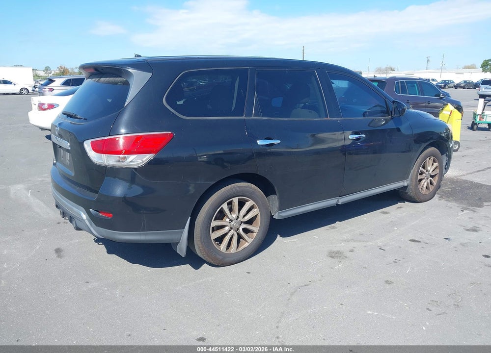 2014 NISSAN PATHFINDER S VIN: 5N1AR2MN0EC655059