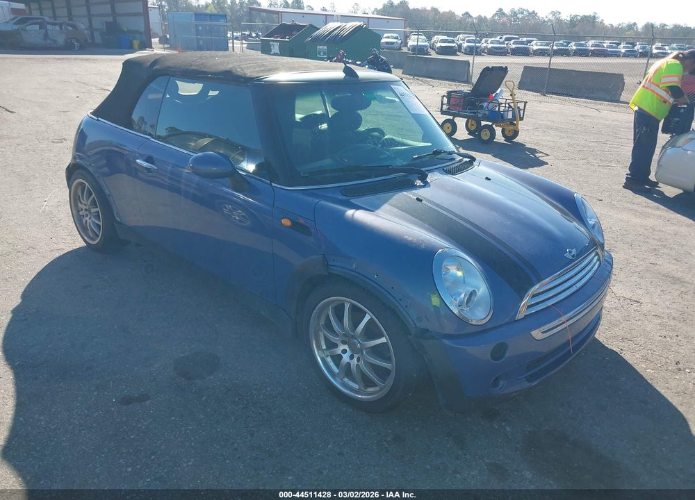 2006 MINI COOPER VIN: WMWRF33516TG14075
