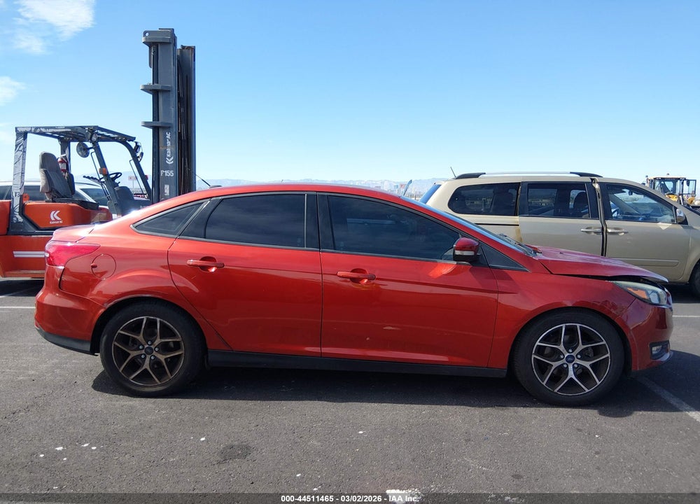 2018 FORD FOCUS SEL VIN: 1FADP3H20JL270730