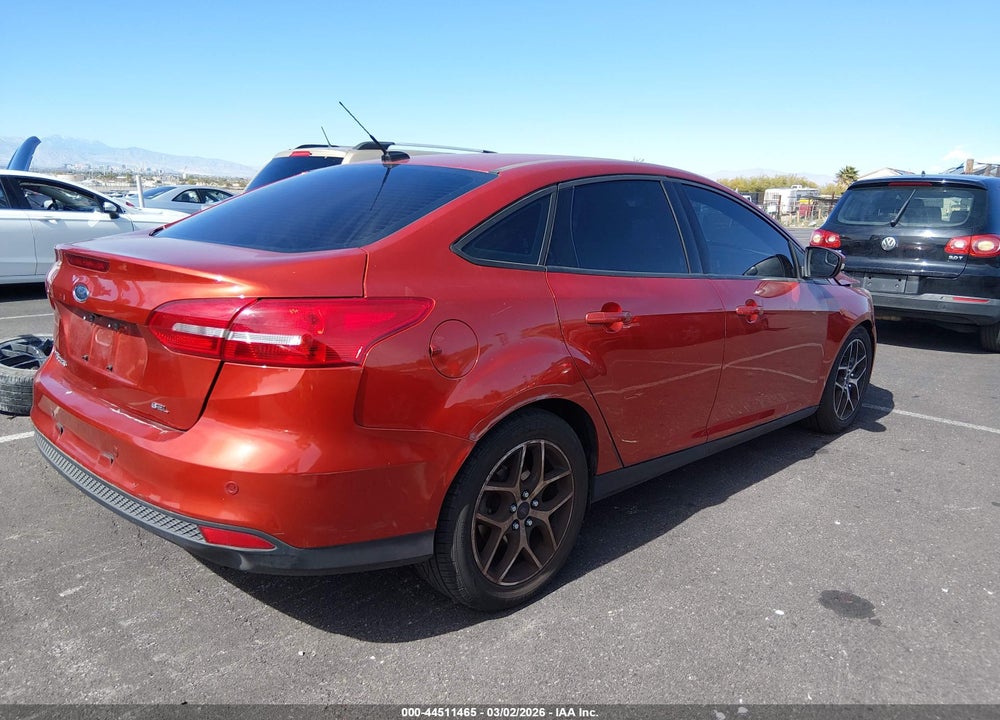2018 FORD FOCUS SEL VIN: 1FADP3H20JL270730