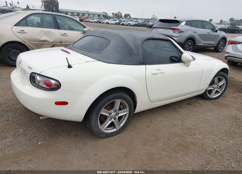 2006 MAZDA MX-5 TOURING VIN: JM1NC25FX60116272
