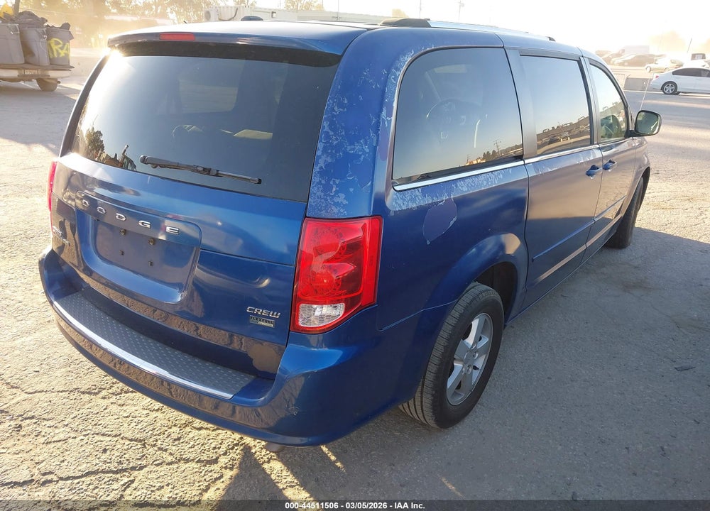 2011 DODGE GRAND CARAVAN CREW VIN: 2D4RN5DG8BR722194