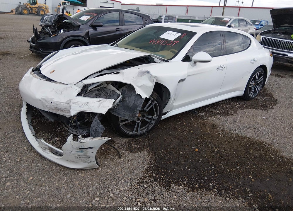 2013 PORSCHE PANAMERA 4 VIN: WP0AA2A72DL017475