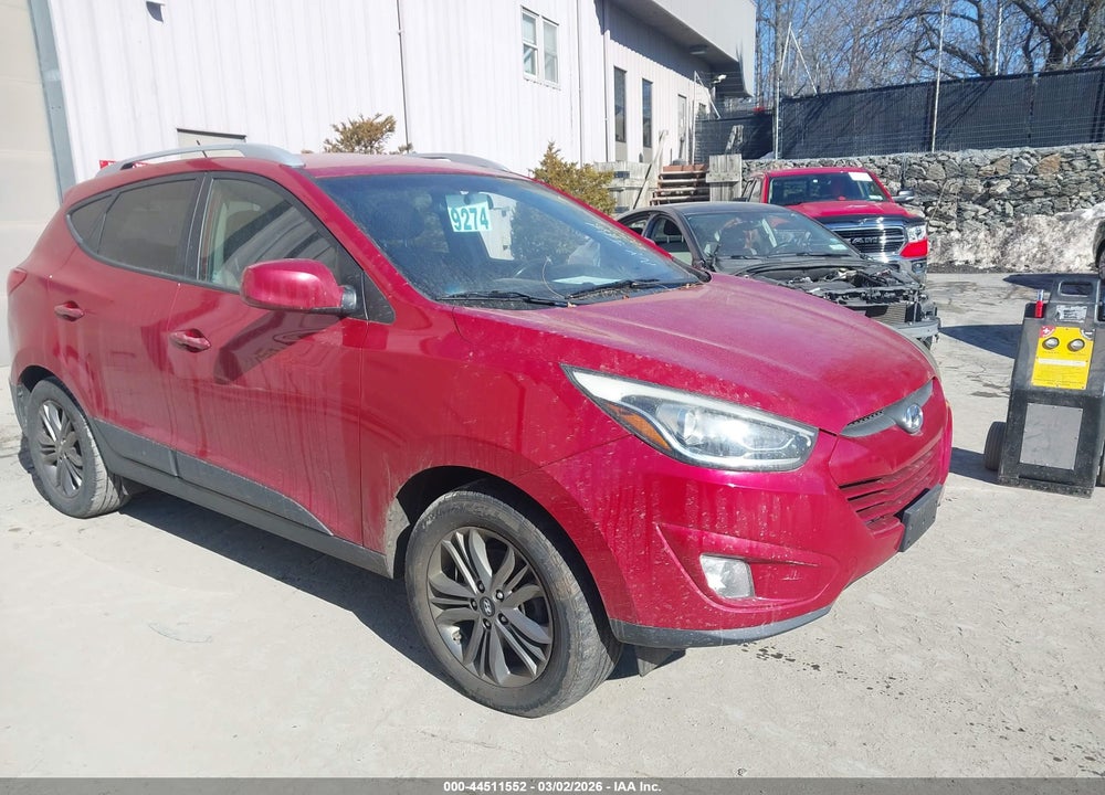 2014 HYUNDAI TUCSON SE VIN: KM8JUCAG2EU796929