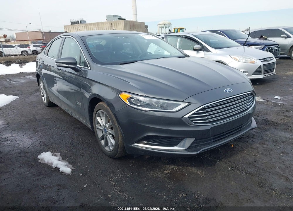 2018 FORD FUSION ENERGI SE LUXURY VIN: 3FA6P0PU5JR199794