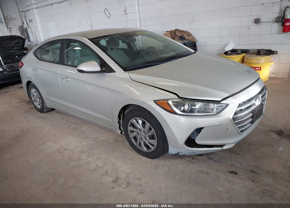 2017 HYUNDAI ELANTRA SE VIN: KMHD74LF3HU119424