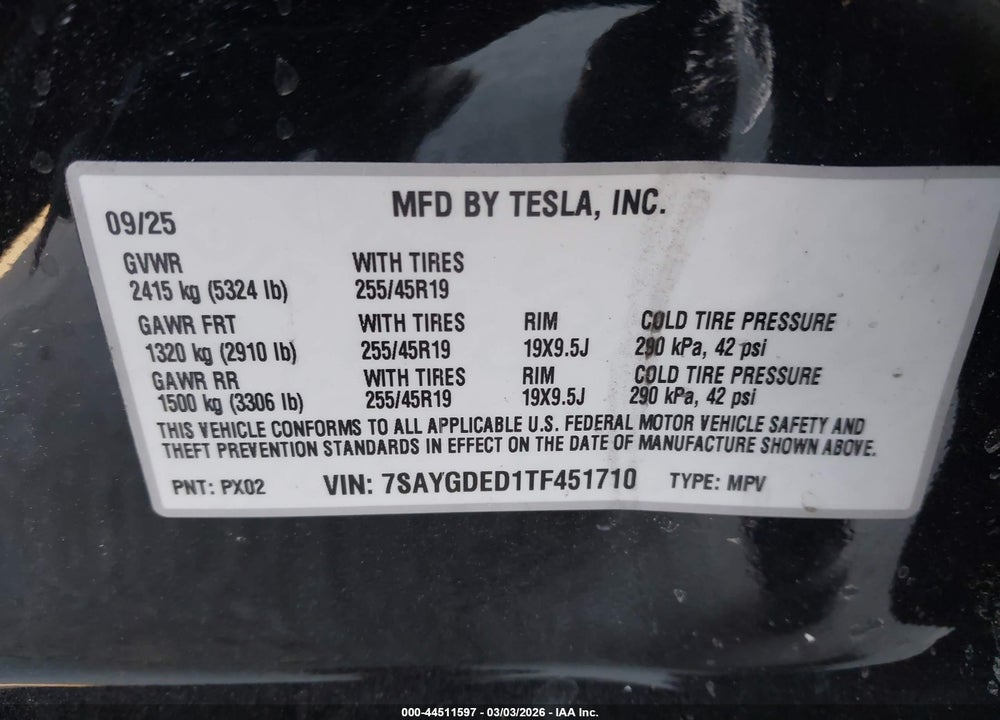 2026 TESLA MODEL Y PREMIUM REAR-WHEEL DRIVE/STANDARD REAR-WHEEL DRIVE VIN: 7SAYGDED1TF451710