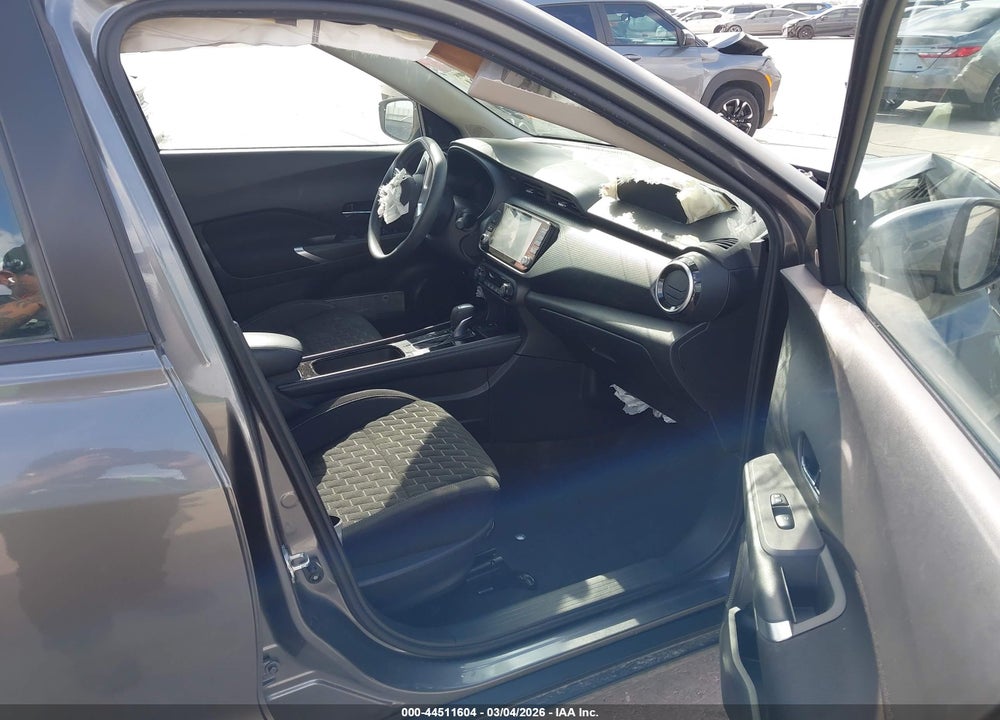 2022 NISSAN KICKS SV XTRONIC CVT VIN: 3N1CP5CV2NL477863