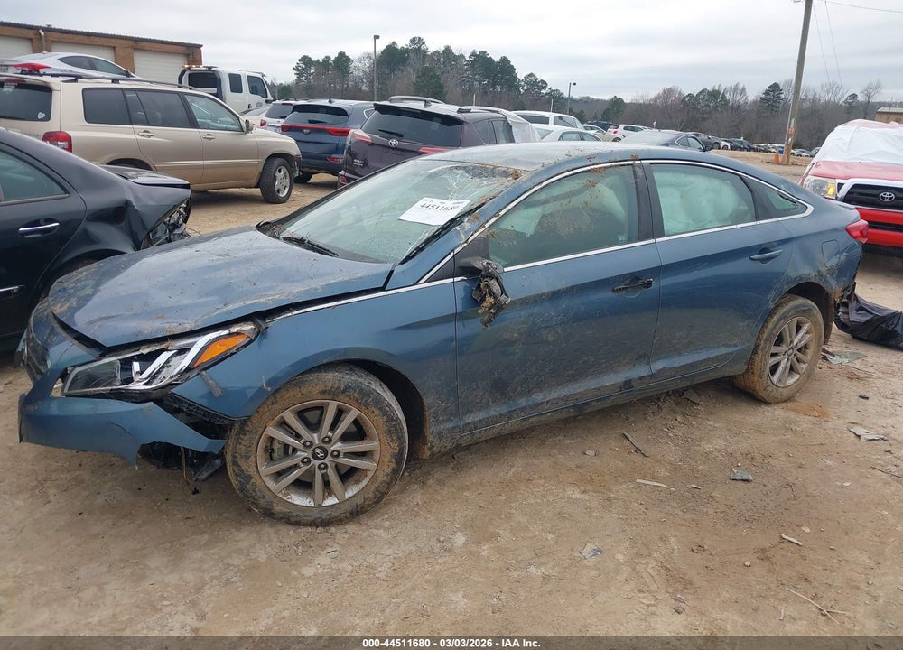 2015 HYUNDAI SONATA SE VIN: 5NPE24AF7FH169678