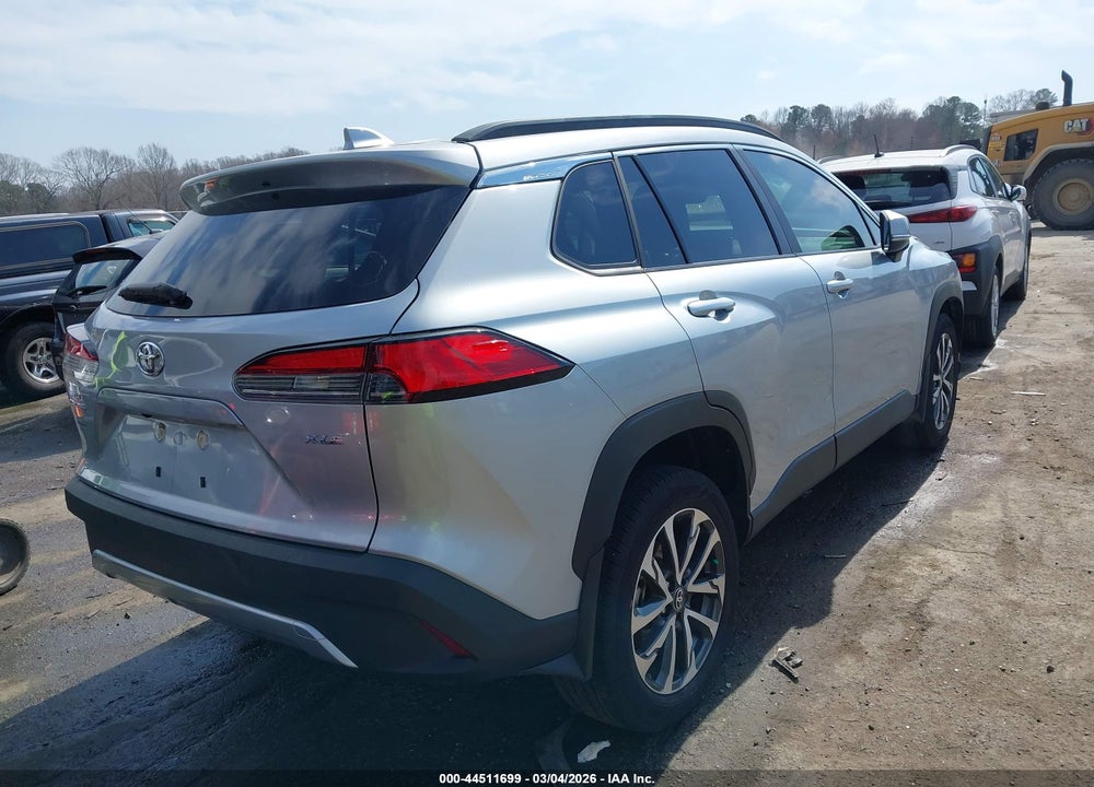 2024 TOYOTA COROLLA CROSS XLE VIN: 7MUEAAAG4RV100882