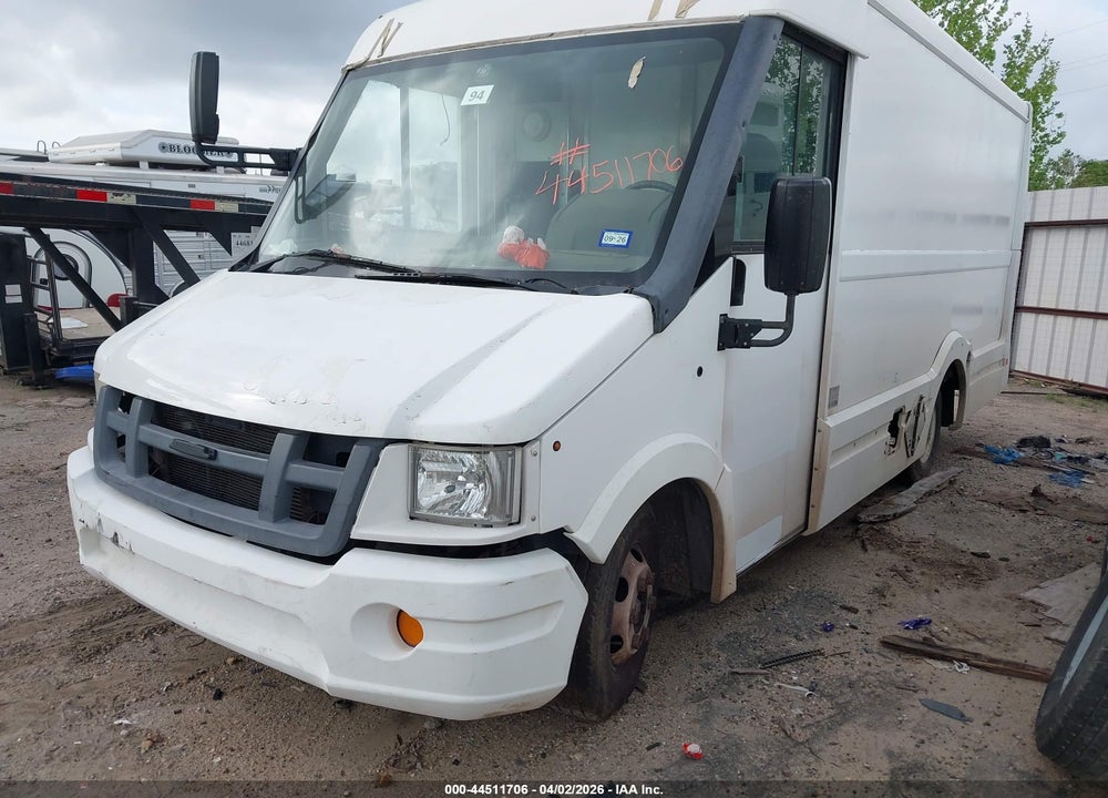 2013 ISUZU COMMERCIAL VAN VIN: JALB4T172D7W00363