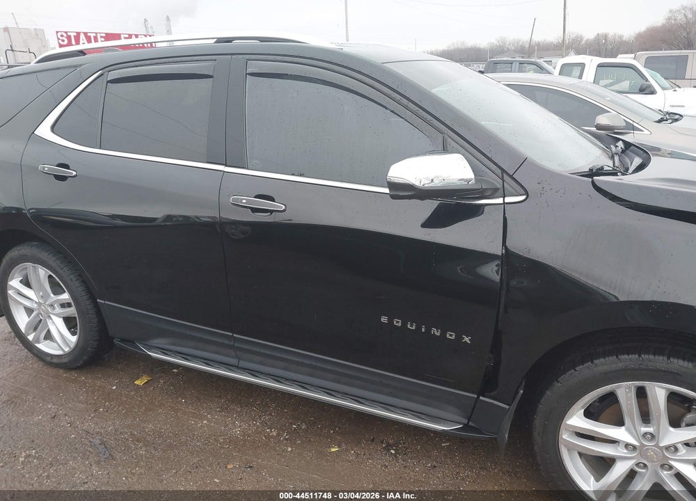 2019 CHEVROLET EQUINOX PREMIER VIN: 3GNAXYEX0KL377560