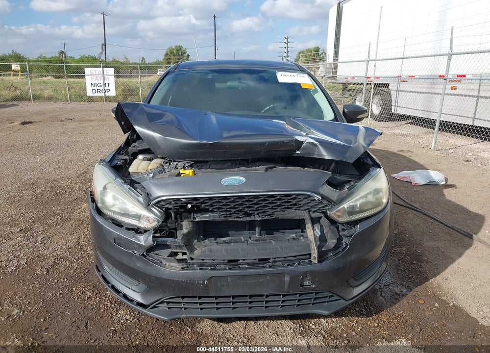 2016 FORD FOCUS SE VIN: 1FADP3F21GL391181