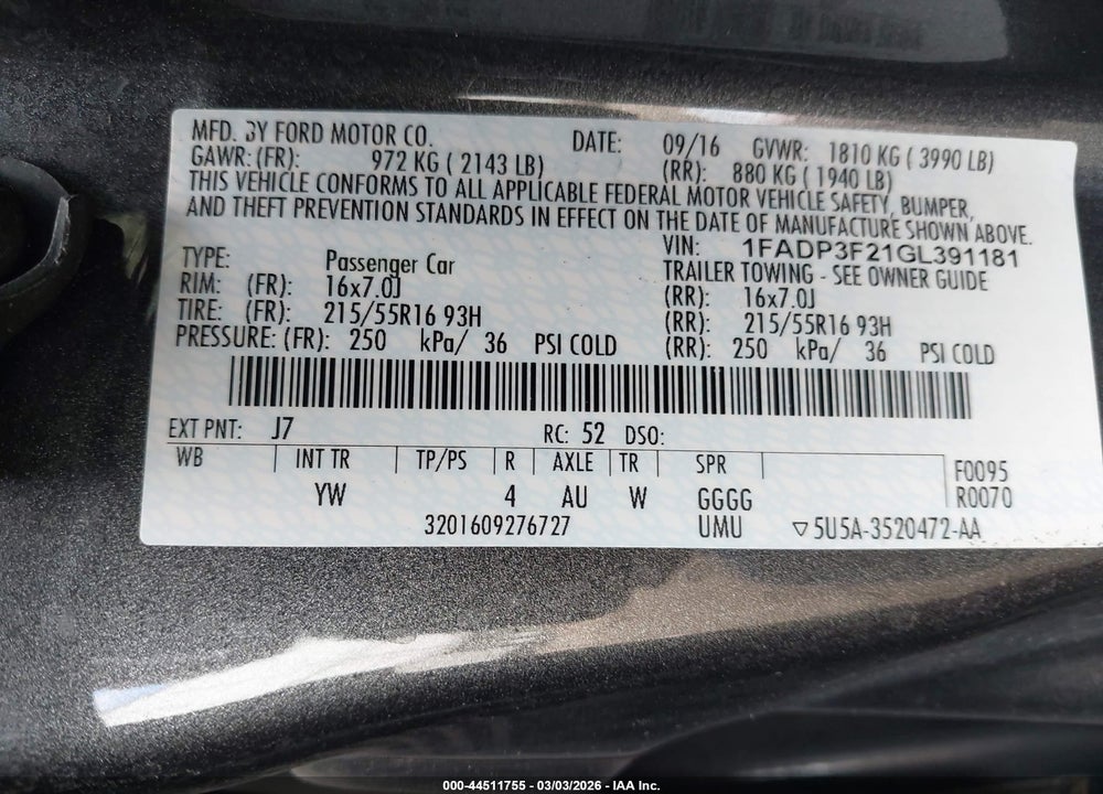2016 FORD FOCUS SE VIN: 1FADP3F21GL391181