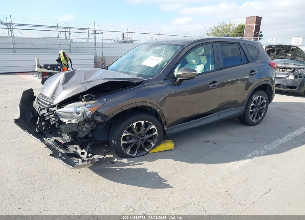 2016 MAZDA CX-5 GRAND TOURING VIN: JM3KE2DY5G0900948