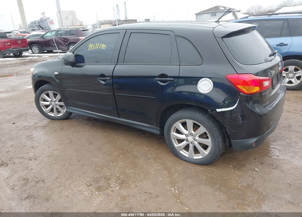 2015 MITSUBISHI OUTLANDER SPORT ES VIN: 4A4AR3AU8FE027271