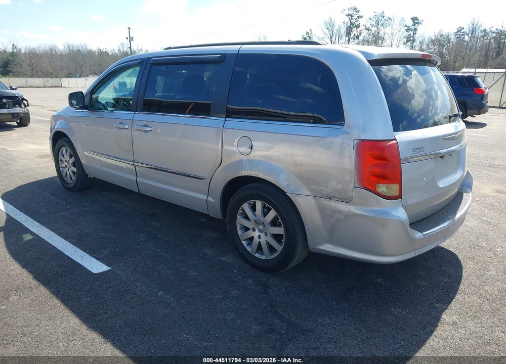 2011 CHRYSLER TOWN & COUNTRY TOURING-L VIN: 2A4RR8DG4BR614362