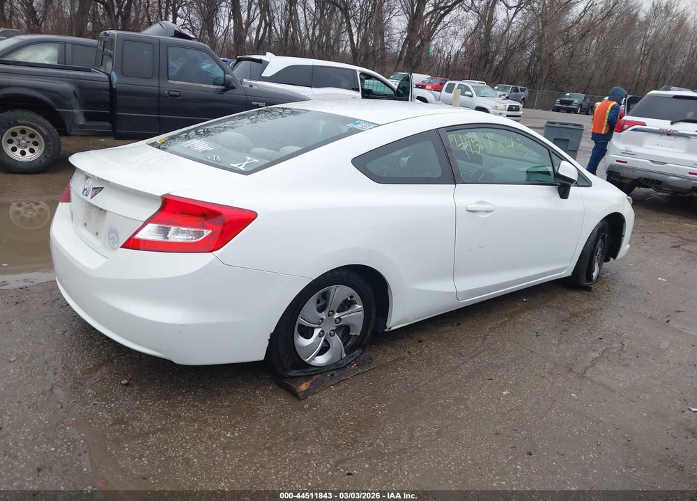 2013 HONDA CIVIC LX VIN: 2HGFG3B53DH506618