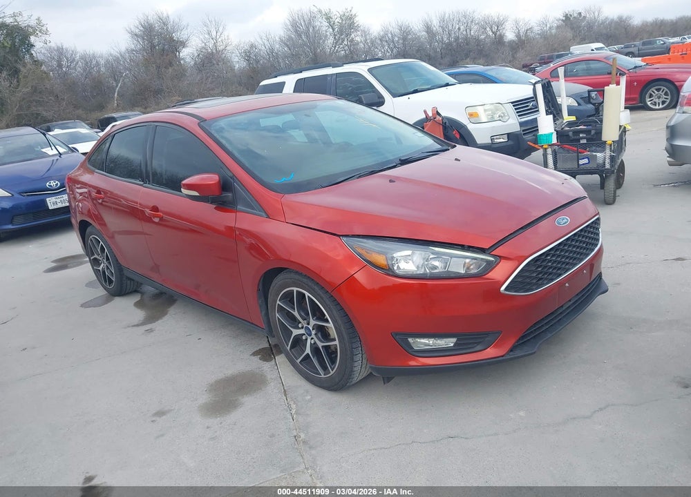 2018 FORD FOCUS SEL VIN: 1FADP3H21JL258859
