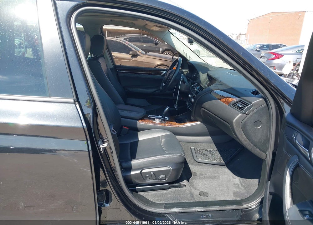 2016 BMW X3 XDRIVE28I VIN: 5UXWX9C51G0D73657