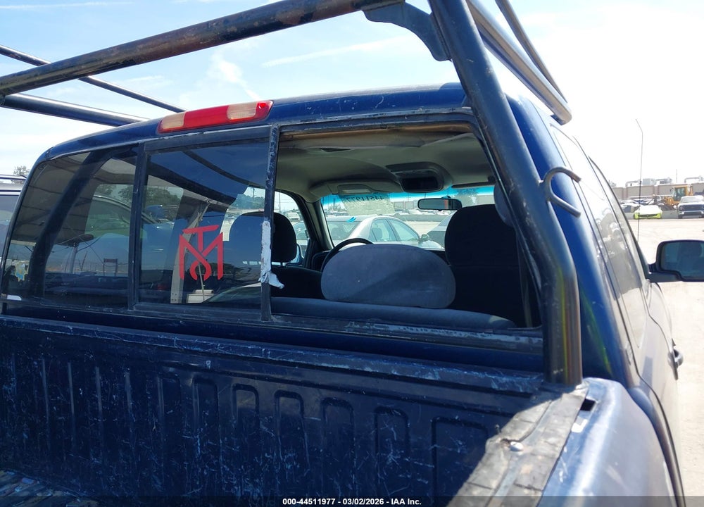 2000 CHEVROLET SILVERADO 1500 LS VIN: 1GCEC19V0YZ364377