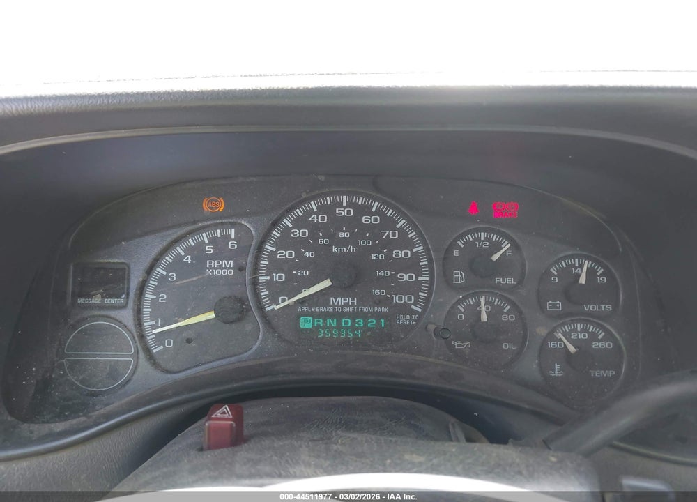 2000 CHEVROLET SILVERADO 1500 LS VIN: 1GCEC19V0YZ364377