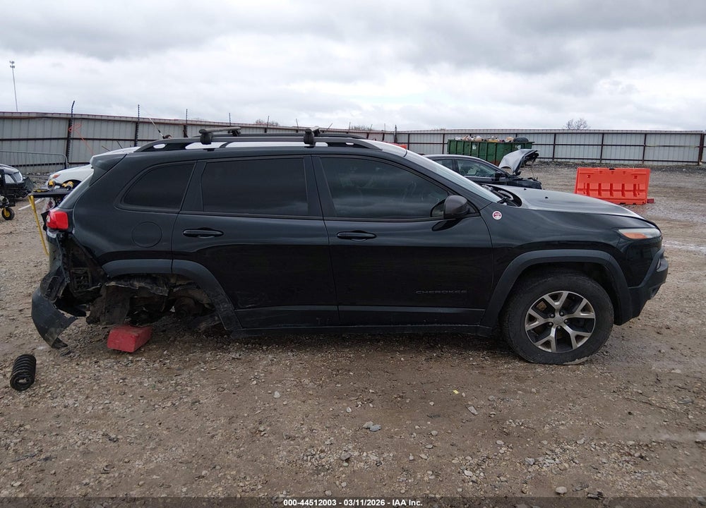 2015 JEEP CHEROKEE TRAILHAWK VIN: 1C4PJMBS1FW667957