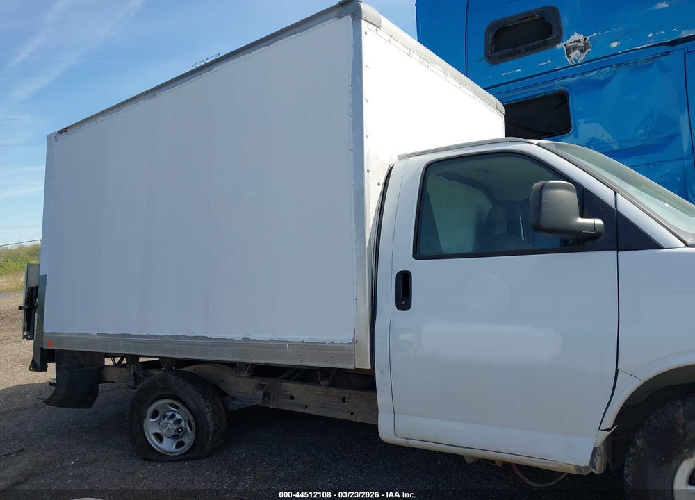 2021 CHEVROLET EXPRESS CUTAWAY WORK VAN VIN: 1GB0GRFP7M1157744
