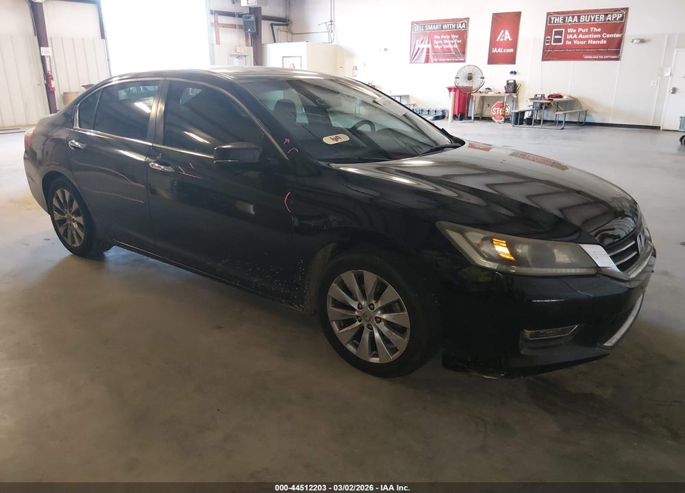 2013 HONDA ACCORD EX-L VIN: 1HGCR2F85DA282309
