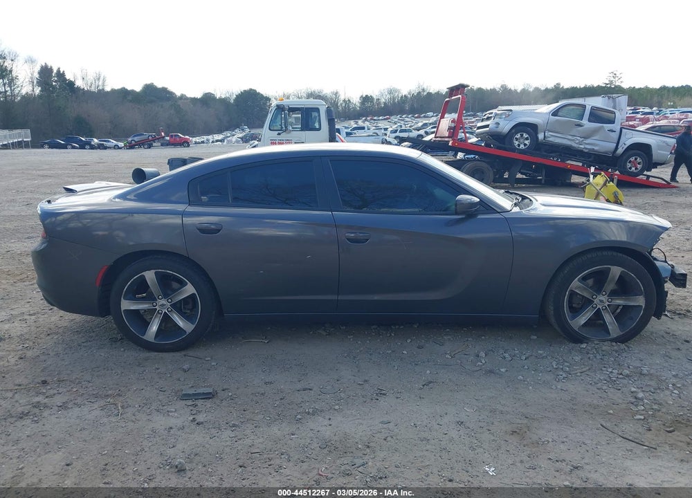 2017 DODGE CHARGER SE RWD VIN: 2C3CDXBG5HH620567