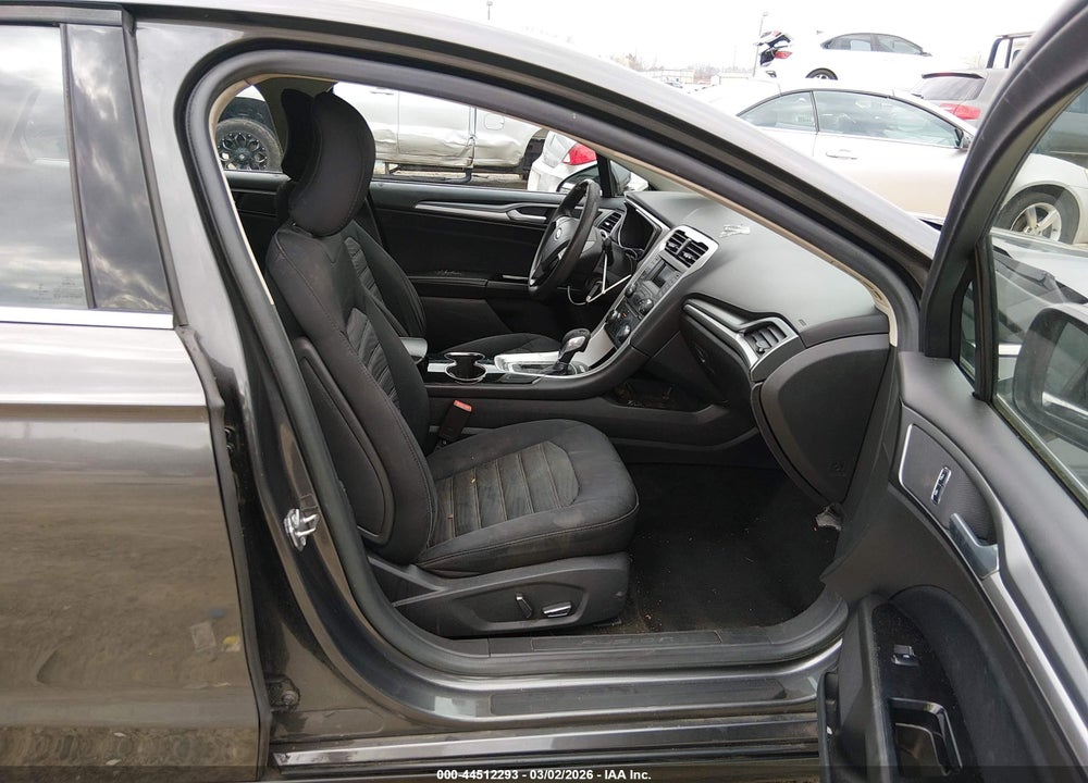 2016 FORD FUSION SE VIN: 3FA6P0H75GR269473