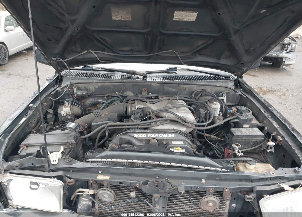 1997 TOYOTA 4RUNNER SR5 V6 LIMITED VIN: JT3HN87R8V0070543