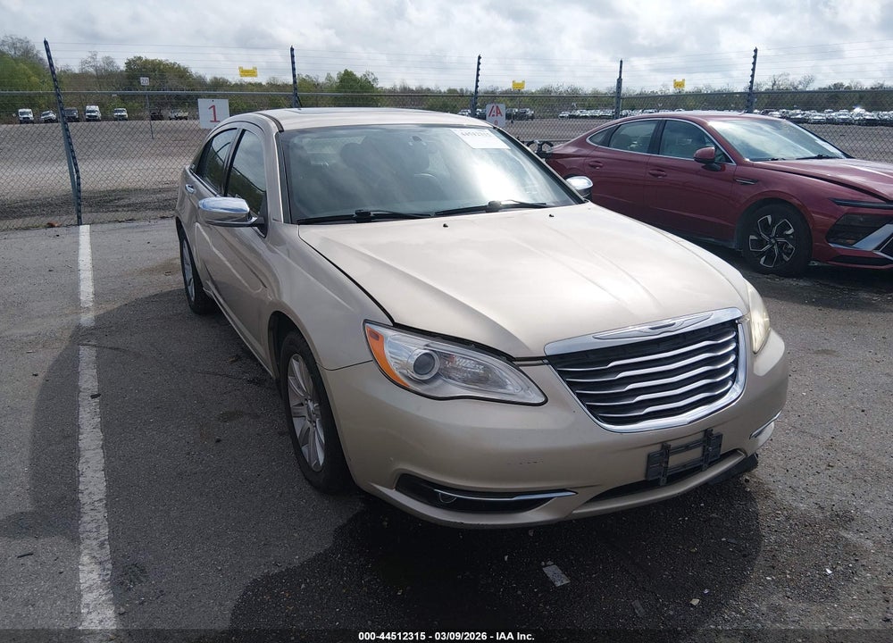2014 CHRYSLER 200 LIMITED VIN: 1C3CCBCG5EN185668