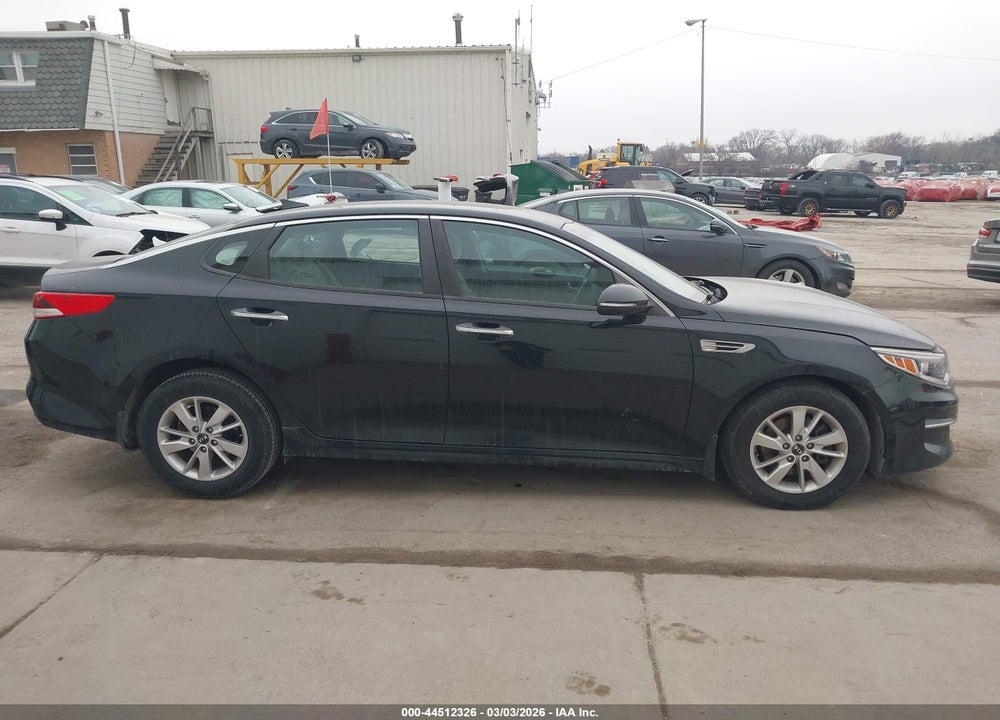 2017 KIA OPTIMA LX VIN: 5XXGT4L36HG167024