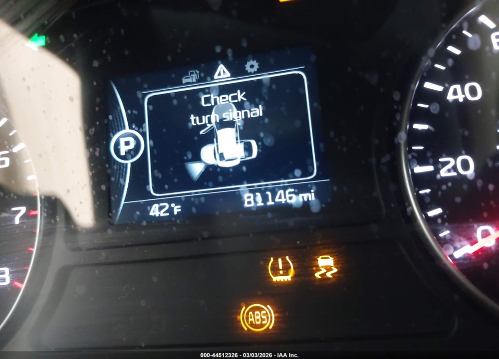2017 KIA OPTIMA LX VIN: 5XXGT4L36HG167024