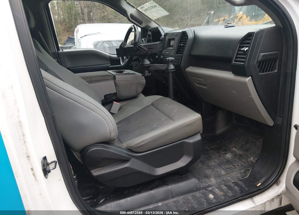 2015 FORD F-150 XL VIN: 1FTMF1E85FKE53239