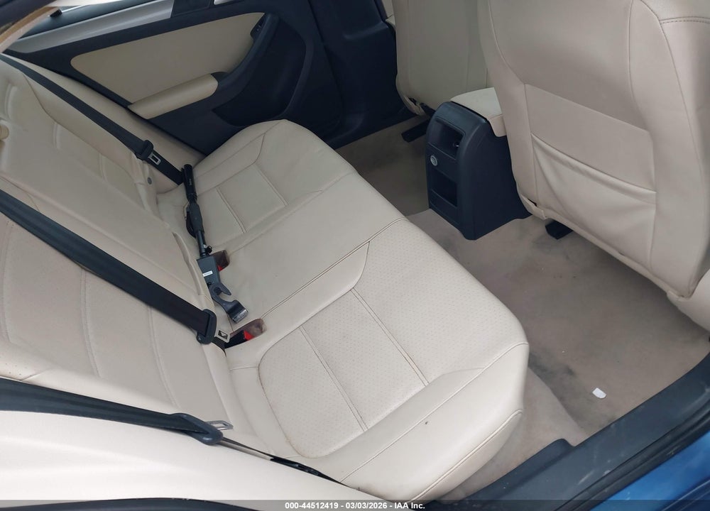 2016 VOLKSWAGEN JETTA 1.4T SE VIN: 3VWD67AJ4GM347903
