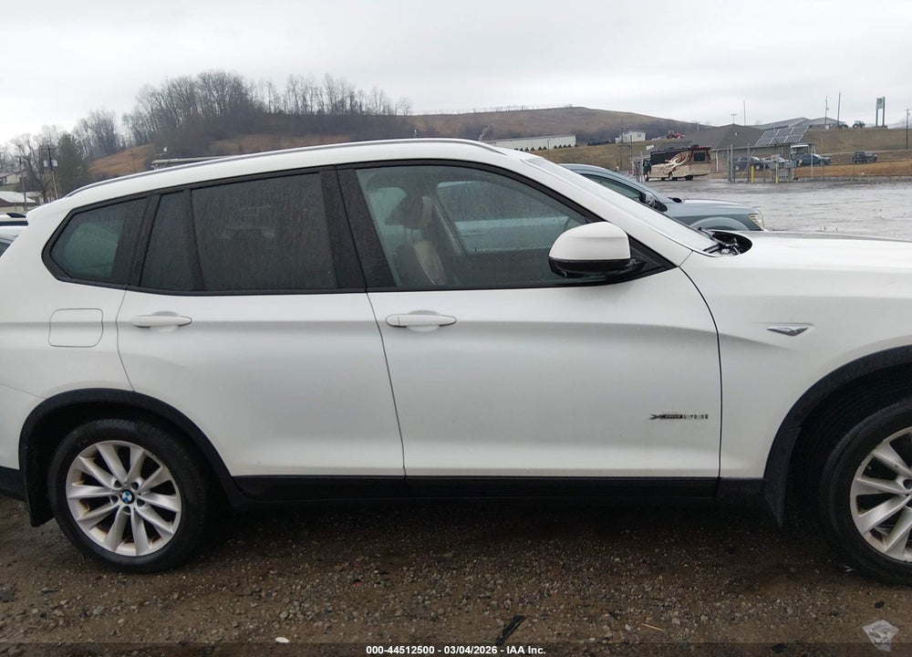 2017 BMW X3 XDRIVE28I VIN: 5UXWX9C55H0T00662