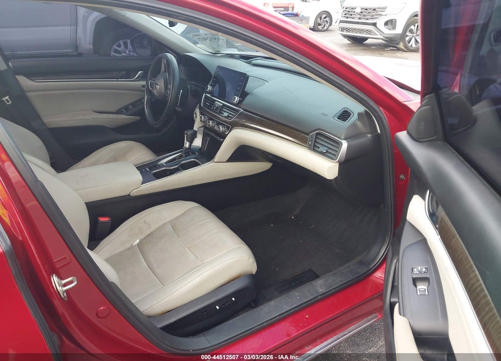 2018 HONDA ACCORD TOURING VIN: 1HGCV1F91JA107226