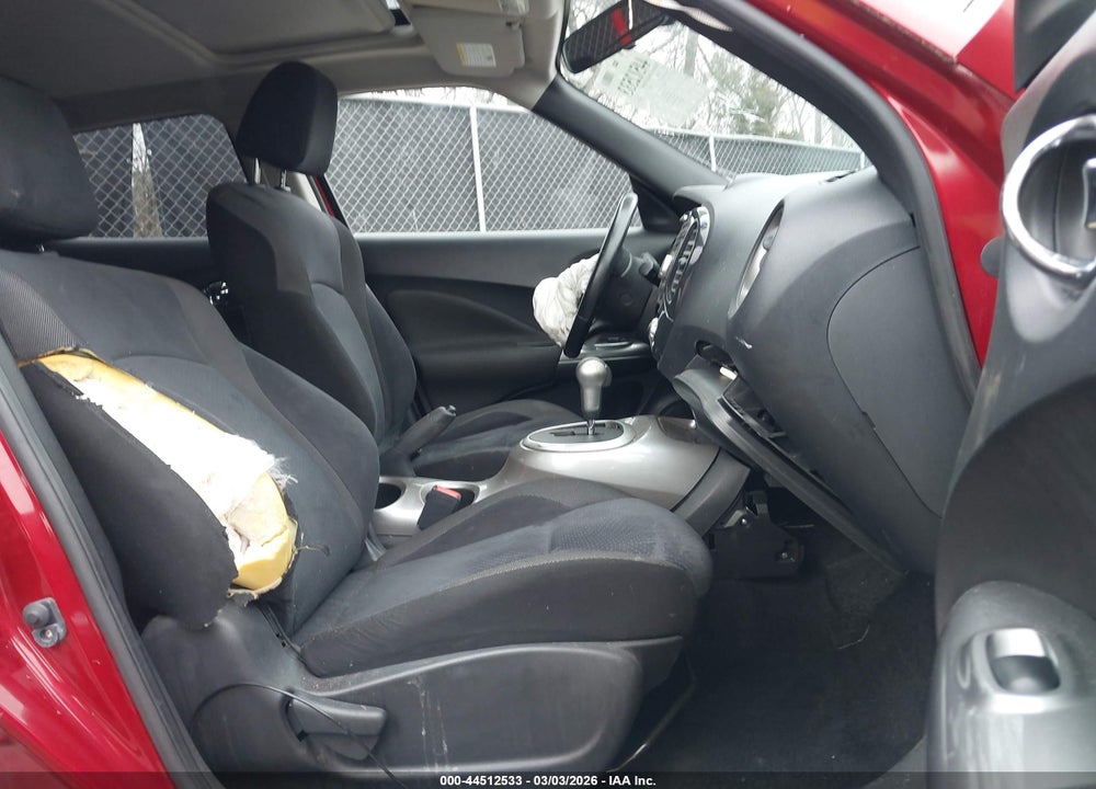 2011 NISSAN JUKE SV VIN: JN8AF5MR7BT001824