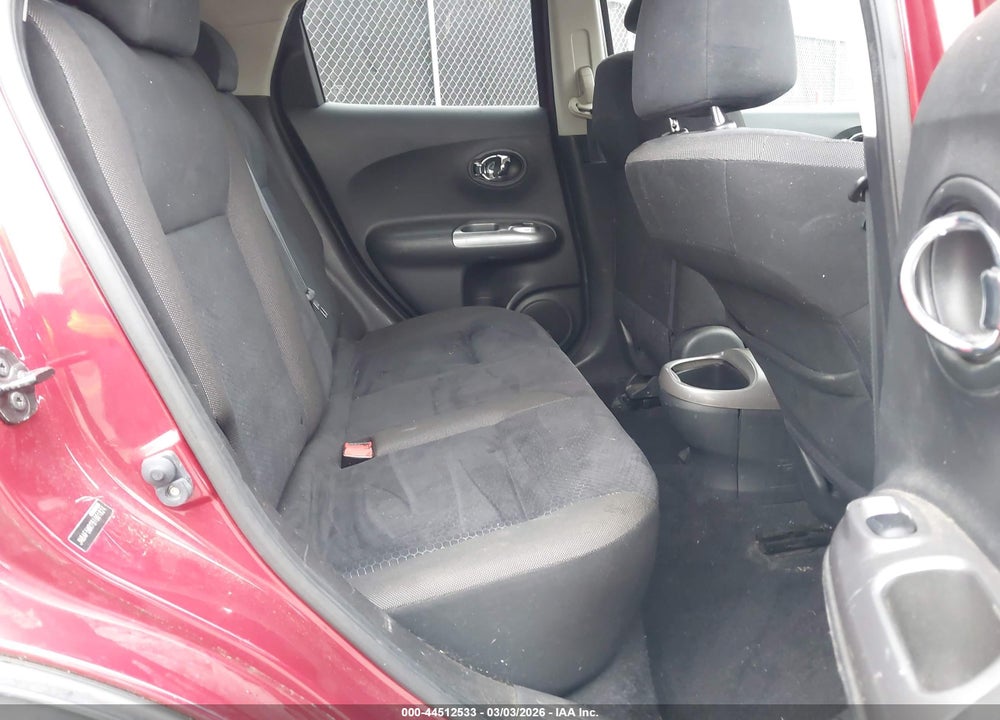 2011 NISSAN JUKE SV VIN: JN8AF5MR7BT001824